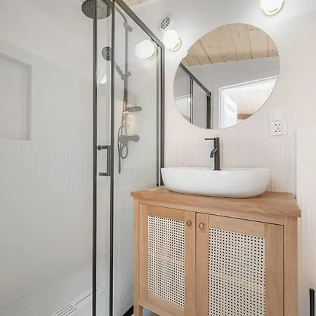 Apartman For 3 People In The Center Of *